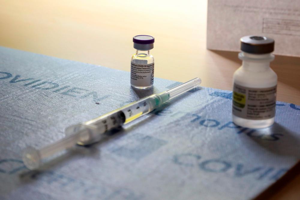 Vaccine best prevention against COVID-19, says MOHâs Kalairasu