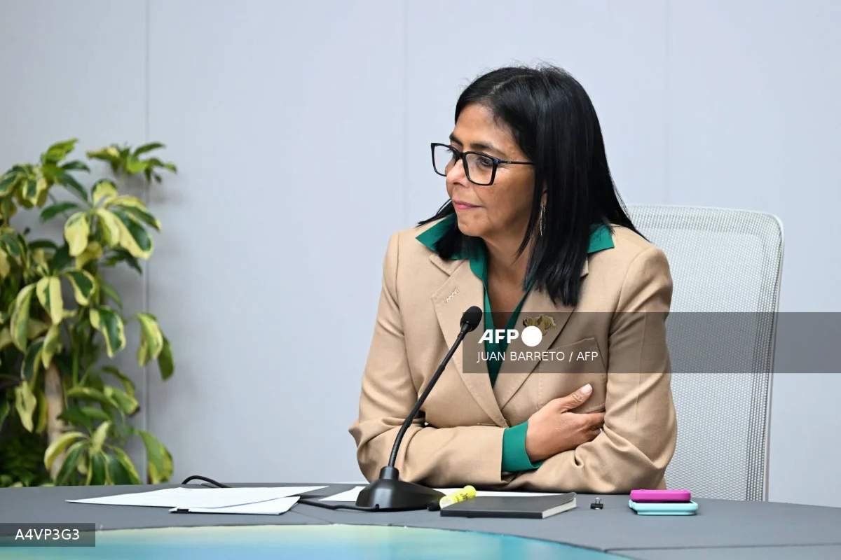 Venezuela_declares_week-long_holiday_amid_heat_and_power_crisis Venezuela declares week-long holiday amid heat and power crisis