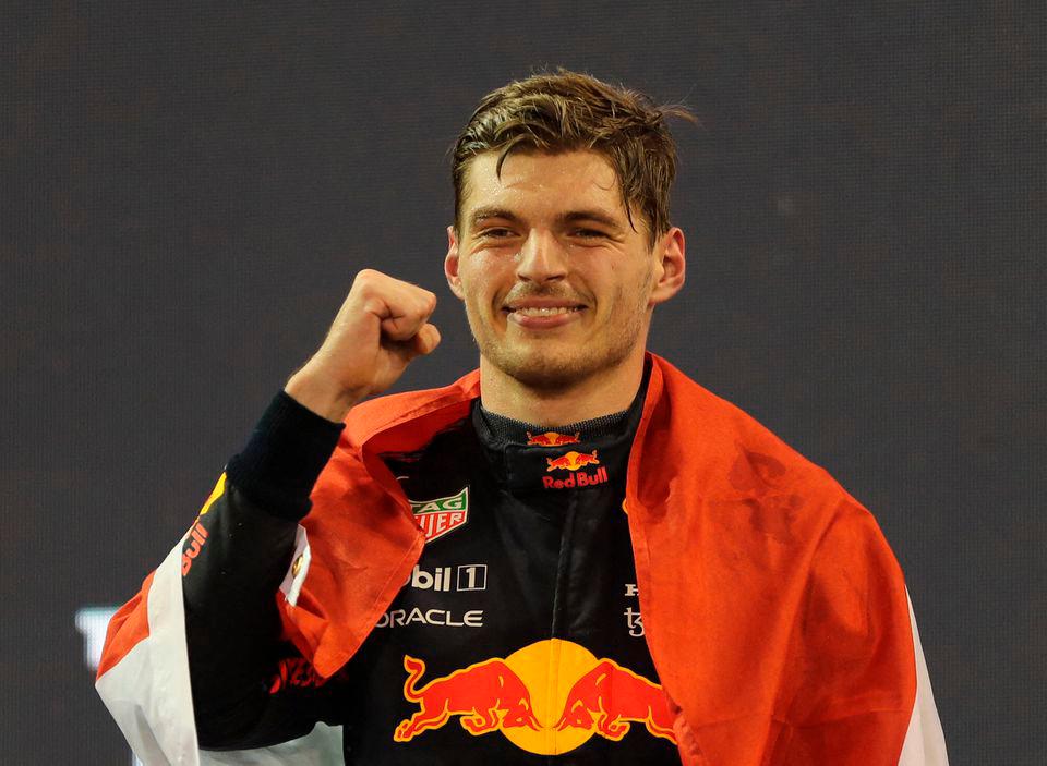 Verstappen to sign new mega deal with Red Bull - reports