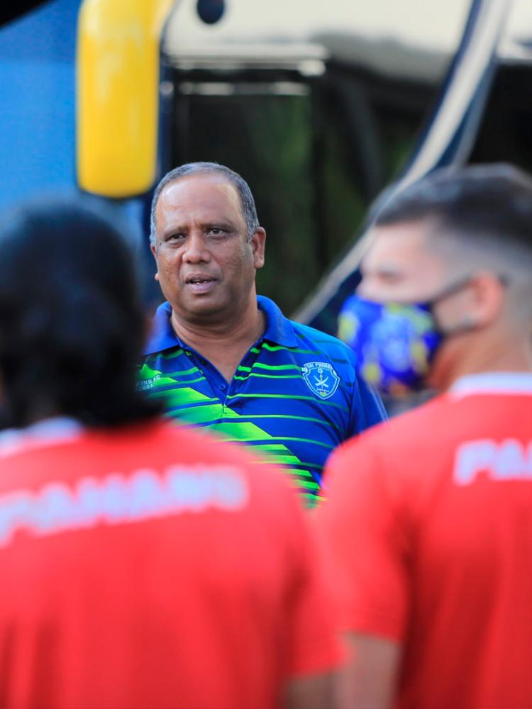 Veteran footballer Dollah Salleh, family involved in car crash Veteran footballer Dollah Salleh, family involved in car crash