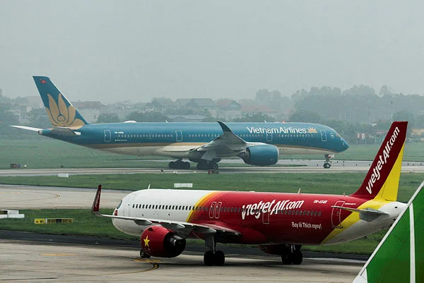 Vietnam_Airlines_to_slash_23_weekly_domestic_flights_amid_fuel_shortage Vietnam Airlines to slash 23 weekly domestic flights amid fuel shortage