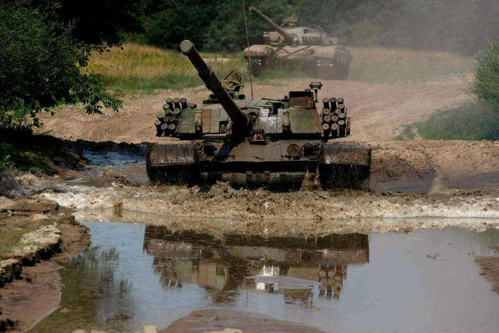 Warsaw will send 60 additional tanks to Ukraine Warsaw will send 60 additional tanks to Ukraine