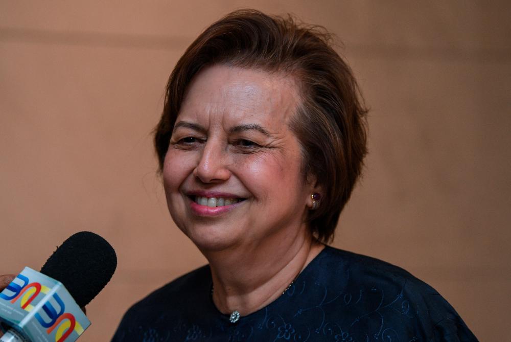Witness: Zeti knew of Najib’s US$100m donation - Report Witness: Zeti knew of Najib’s US$100m donation - Report