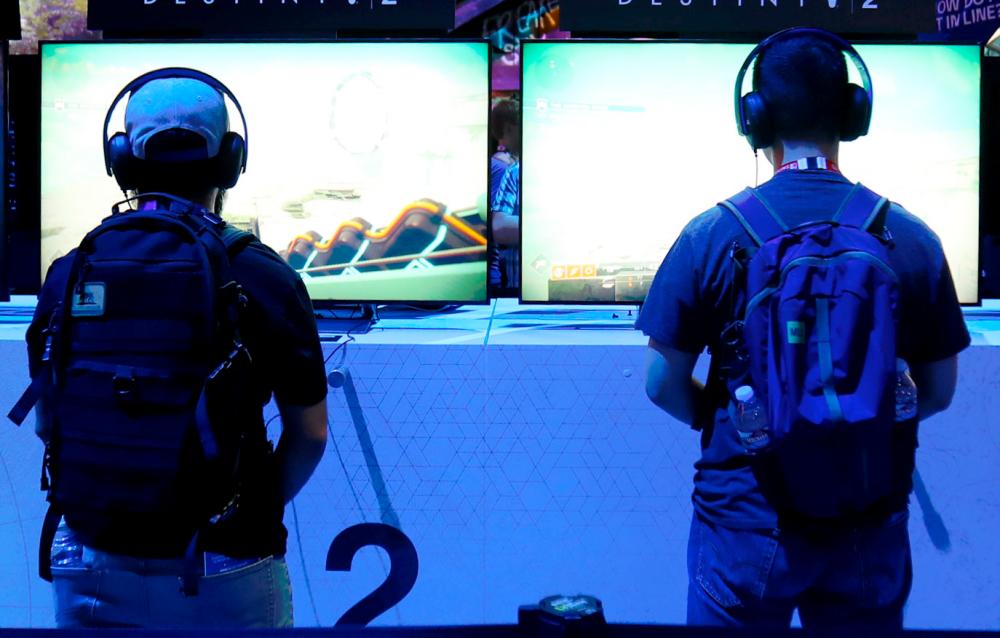 Young Chinese gamers vent at Beijingâs new rules as shares in gaming companies slide Young Chinese gamers vent at Beijingâs new rules as shares in gaming companies slide