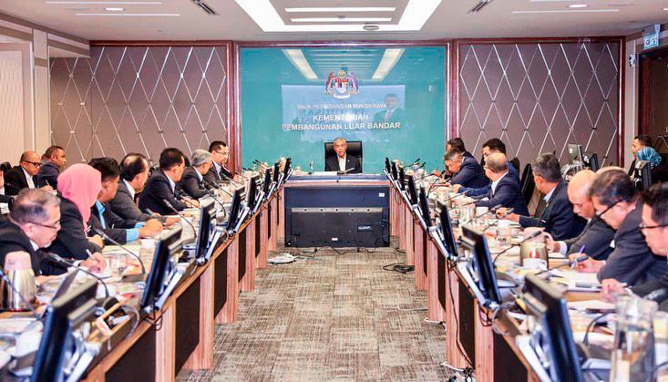 Zahid: Peruntukan RM12j sedia pam bergerak atasi banjir termenung di Pasir Mas Zahid: Peruntukan RM12j sedia pam bergerak atasi banjir termenung di Pasir Mas