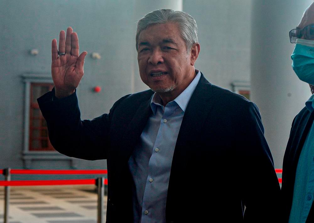 Zahid files for review of court's decision in dismissing application for permanent access to passport Zahid files for review of court's decision in dismissing application for permanent access to passport
