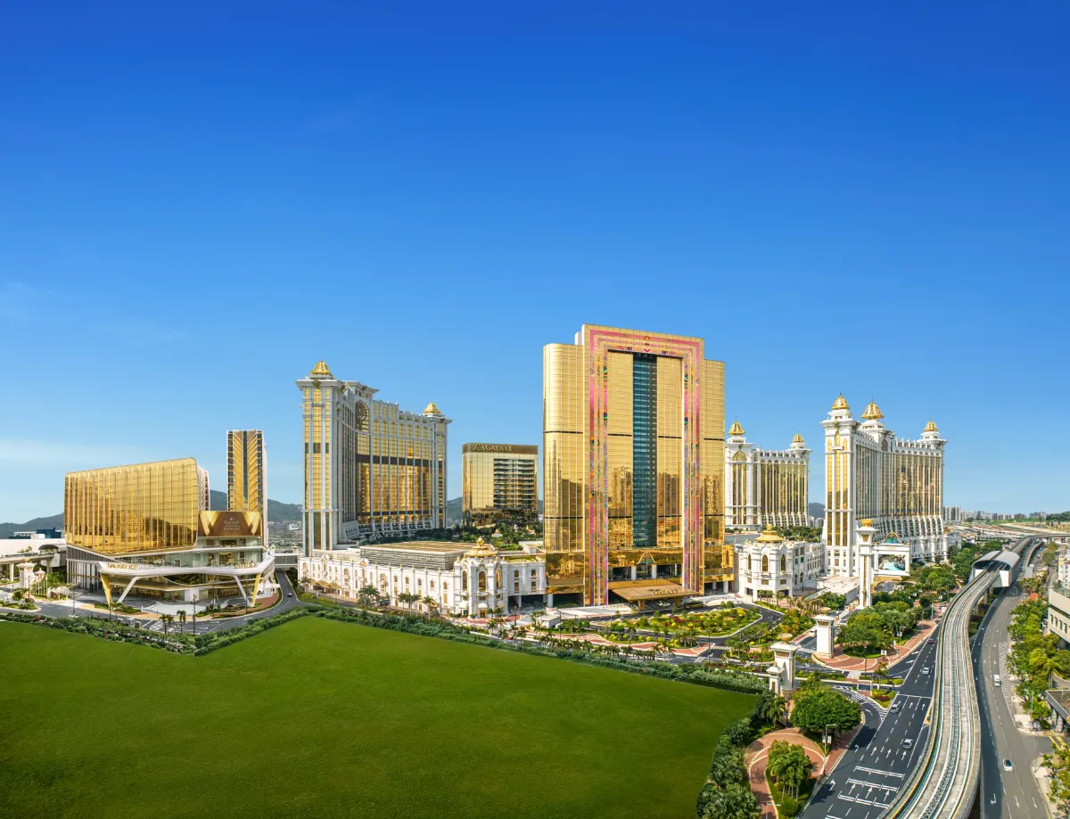 Galaxy Macau and StarWorld Hotel Celebrate the Power of Culinary Mastery – Awarded by The MICHELIN Guide Hong Kong & Macau 2026 Galaxy Macau and StarWorld Hotel Celebrate the Power of Culinary Mastery – Awarded by The MICHELIN Guide Hong Kong & Macau 2026