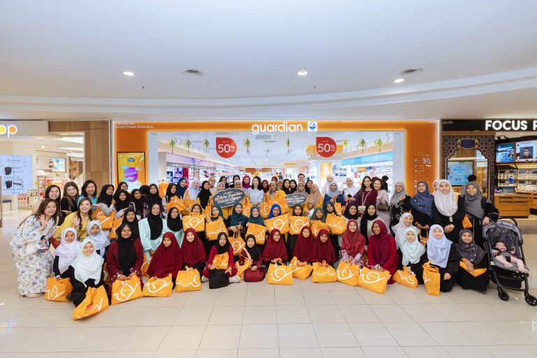guardian Malaysia inspires meaningful wellness gifts for Raya