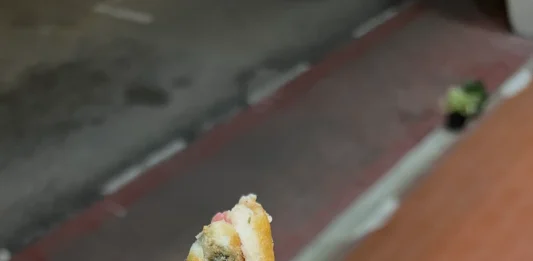 Woman discovers mouldy hot dog at Ramadan bazaar