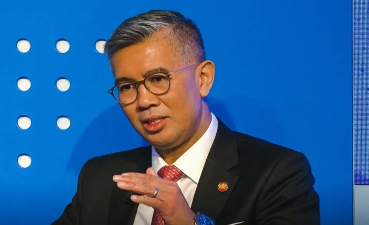 tengku-zafrul-abdul-aziz Malaysia must emerge as credible and compelling alternative as investors reassess risks: Tengku Zafrul