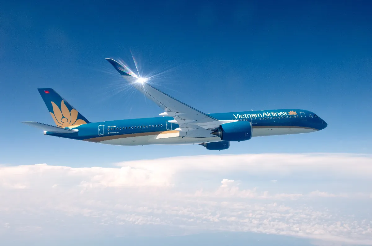 vietnam-airline Vietnam Airlines Steps Up Market Promotion Efforts in Europe