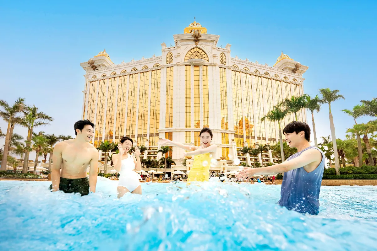 Macau’s No.1 Water Attraction Reopens This April for a Fun-Packed Experiential Start to Summer at Galaxy Macau Grand Resort Deck Macau’s No.1 Water Attraction Reopens This April for a Fun-Packed Experiential Start to Summer at Galaxy Macau Grand Resort Deck