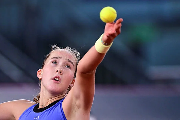Andreeva stuns defending champion Ostapenko in Stuttgart Andreeva stuns defending champion Ostapenko in Stuttgart