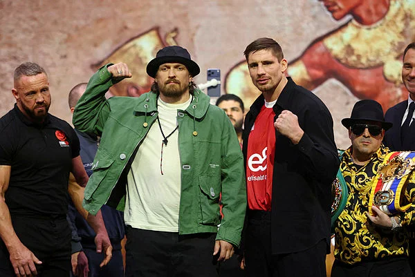 BOXING-HEAVYWEIGHT-USYK-VERHOEVEN Usyk defends decision to fight kickboxer Verhoeven