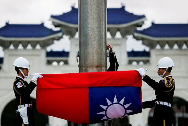 China defends Taiwan drills, says actions are justified
