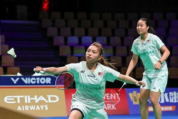 Low Zi Yu-Noraqilah cause huge upset at Uber Cup