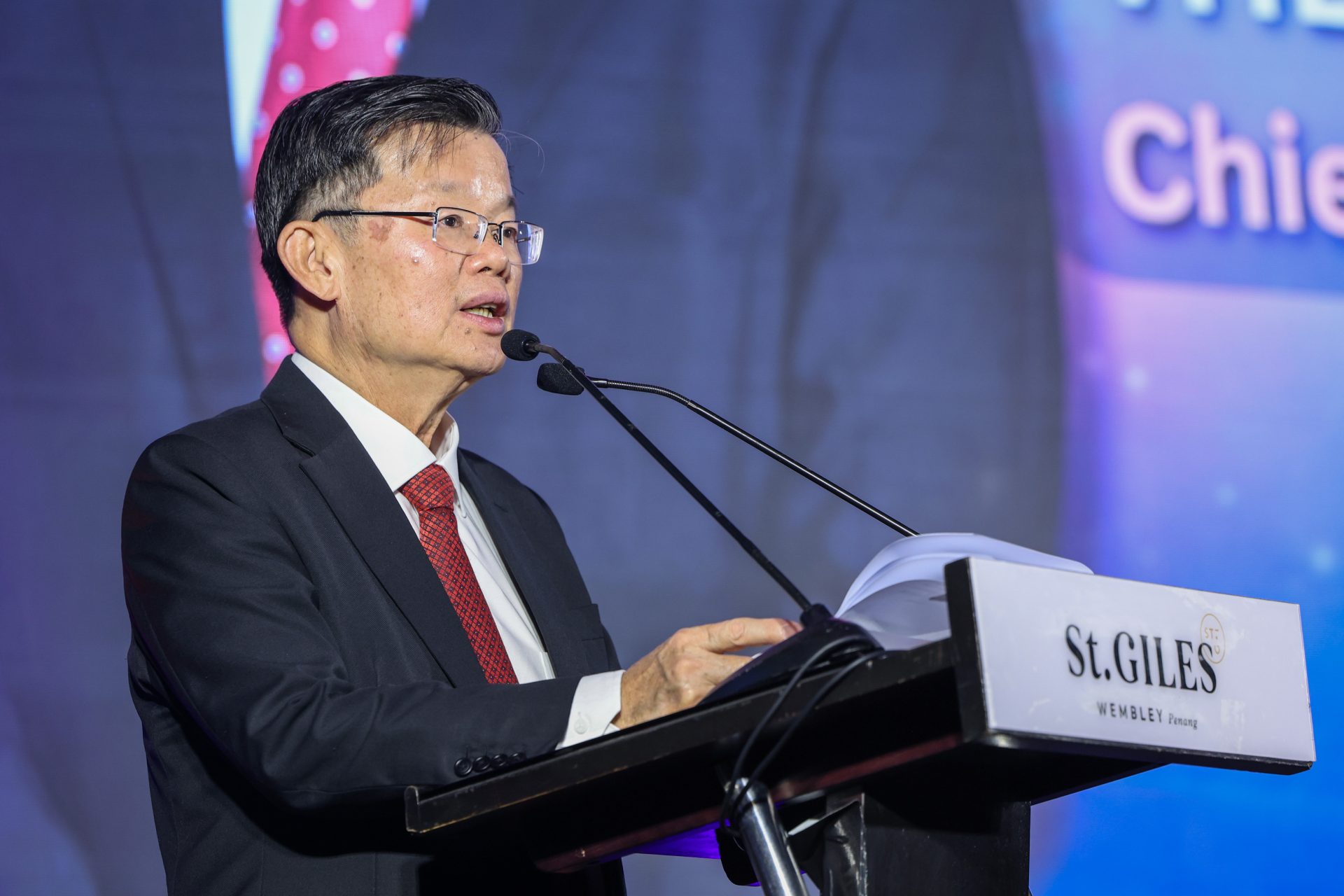 CHOW KON YEOW Penang not involved in Mutiara Line LRT package 2 contractor selection