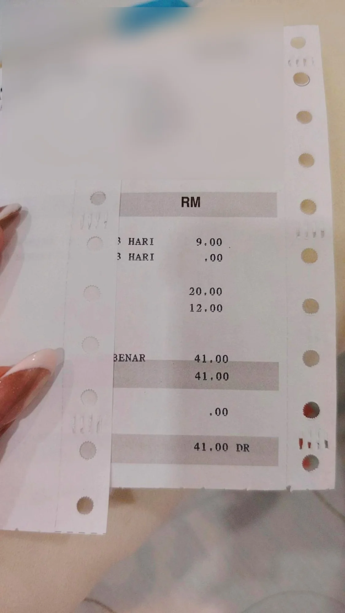 Grateful Malaysian claims to have paid only RM41 for kidney stone surgey in government hospital Grateful Malaysian claims to have paid only RM41 for kidney stone surgey in government hospital
