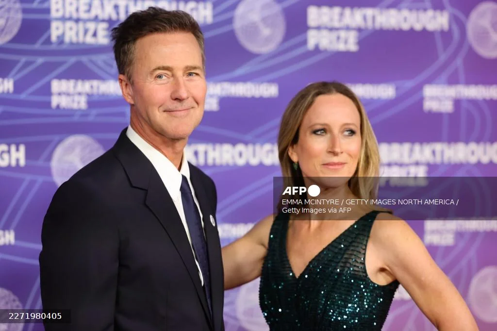 Hollywood and Silicon Valley celebrate science at star-studded awards