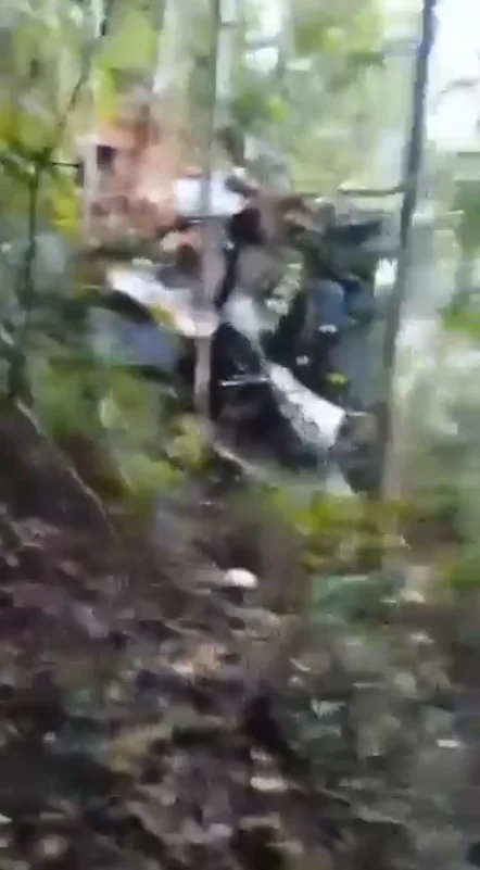 Indonesia helicopter crash kills 8 Indonesia helicopter crash kills 8