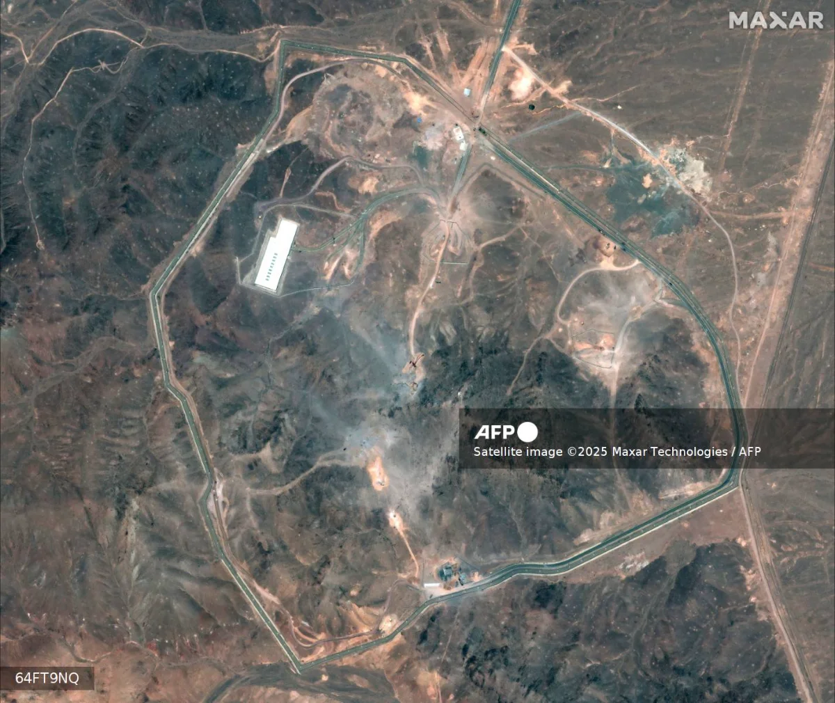 Iran says transfer of enriched uranium abroad 'unacceptable'