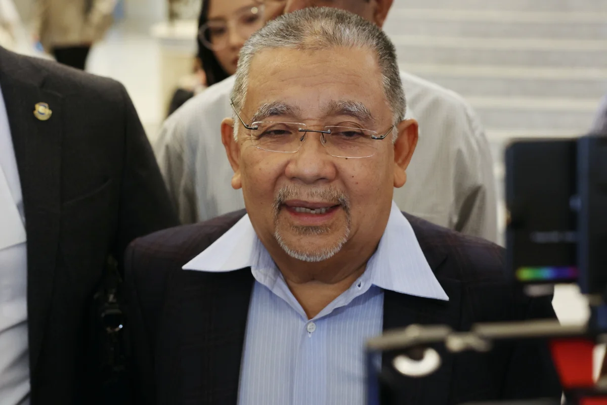 Isa Samad conviction review hearing set for May 13
