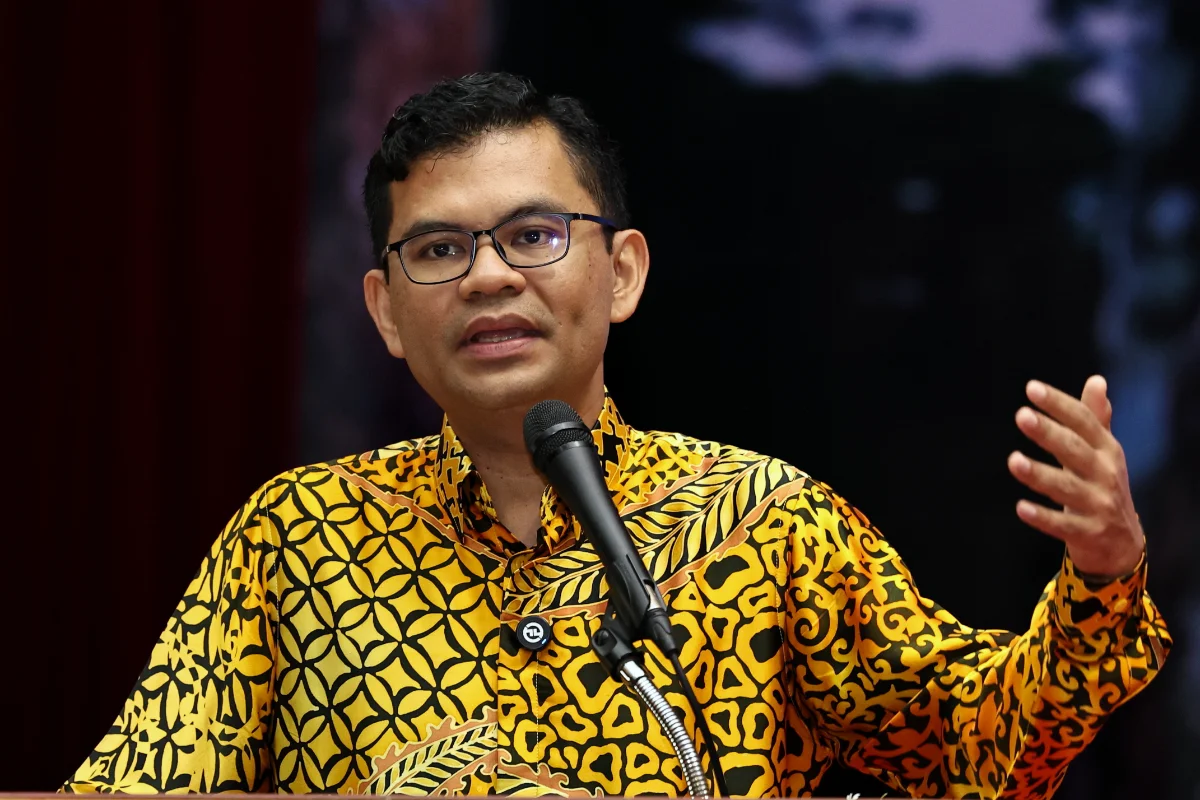 Avoid extra funding for ‘sick’ projects, says Akmal Nasrullah