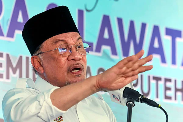 KB20_18042026_ANWAR_RAMAH PM Anwar allocates RM20 million to fight poverty in Kelantan