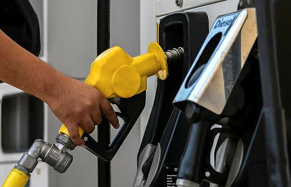 Man detained for suspected diesel smuggling, items worth over RM80,000 seized