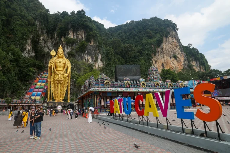 Selangor adopts diplomatic approach to resolve non-Muslim worship issues