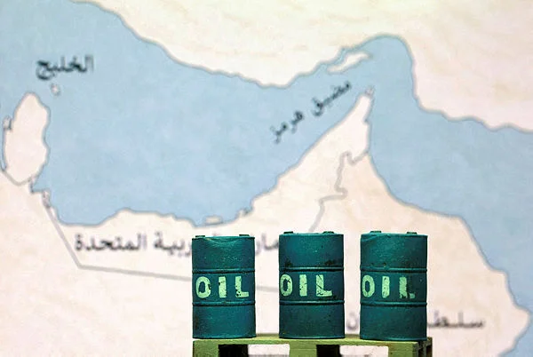 Oil prices drop on hopes for Middle East peace talks Oil prices drop on hopes for Middle East peace talks
