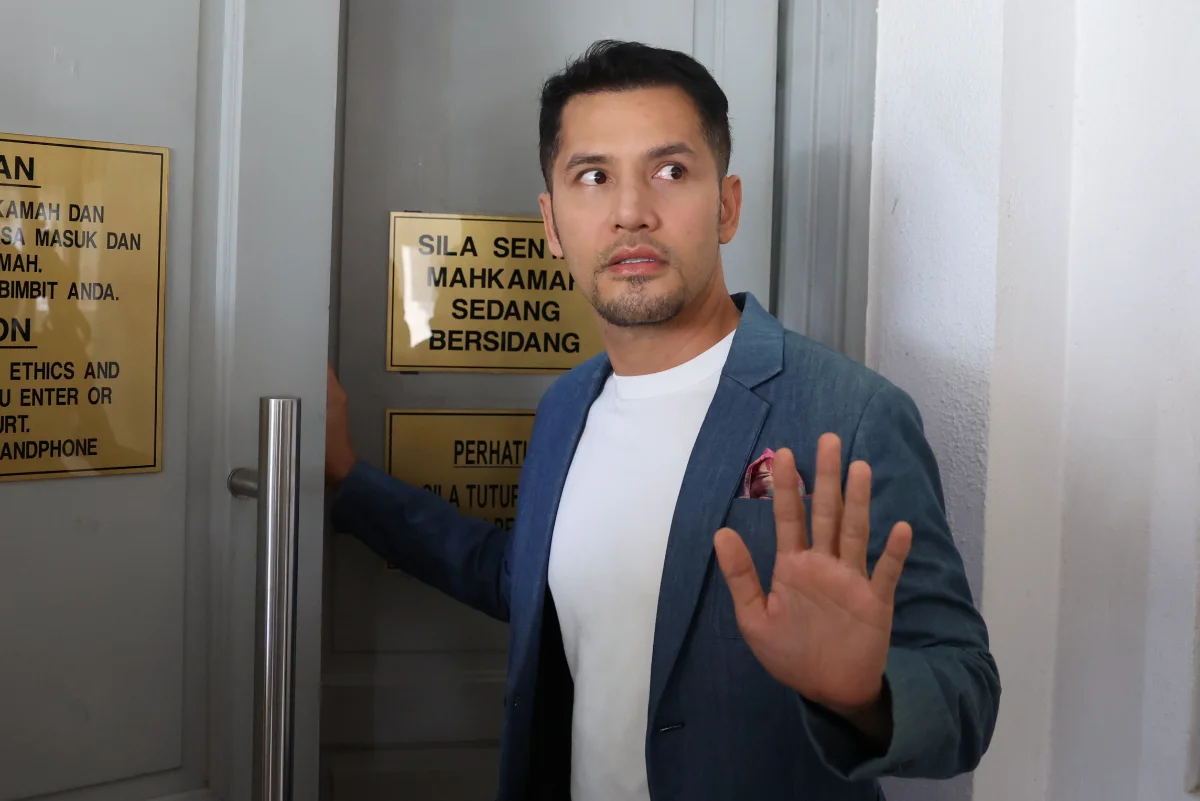 Aliff Syukri ordered to pay RM250,000 to Kadir Sheikh Fadzir