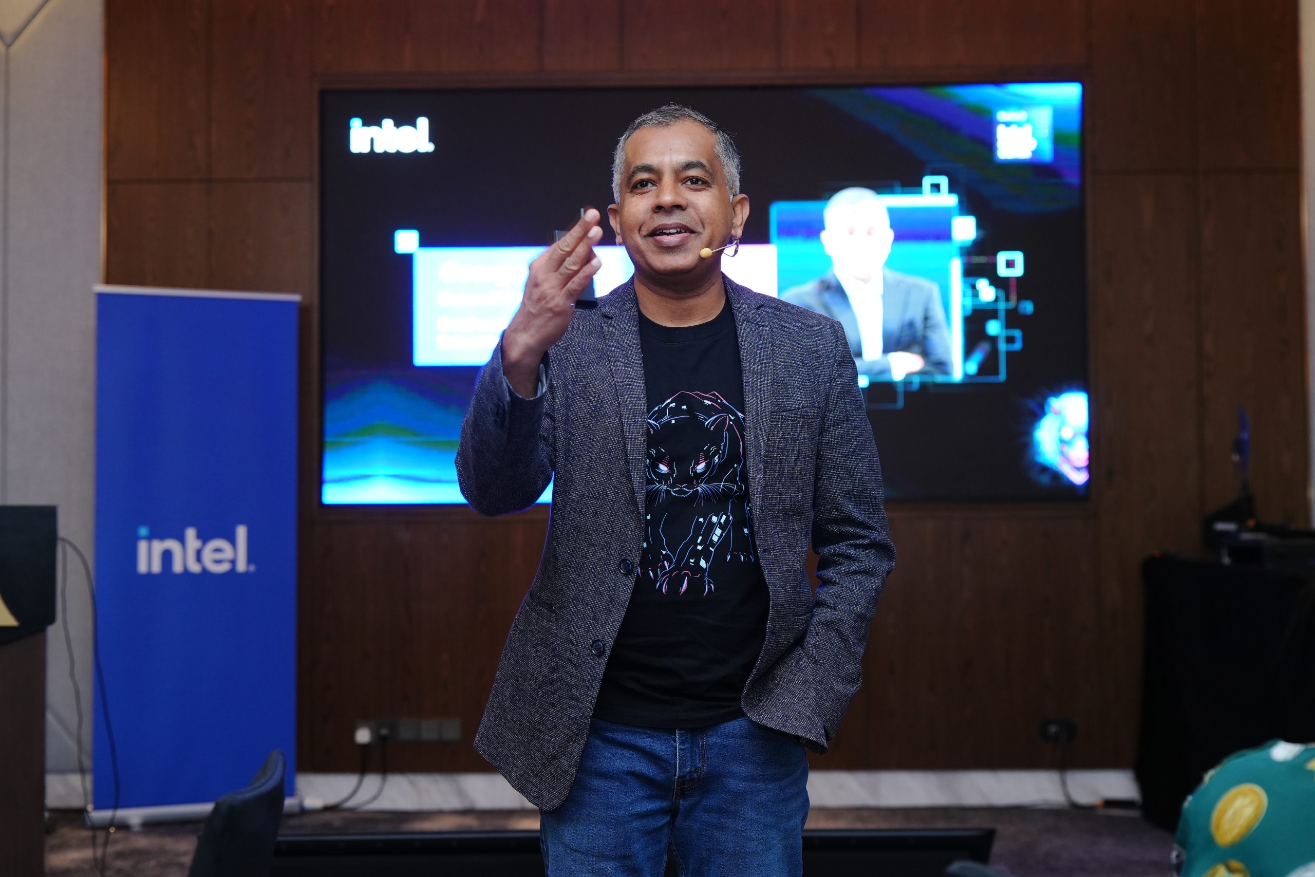 Intel Core Ultra Series 3 laptops roll out in Malaysia, boosting AI PC ...