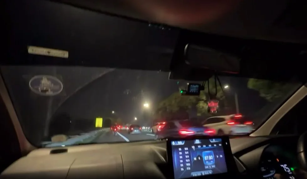 Please dont be mad at me-Desperate father apologises for using smart lane in medical emergency