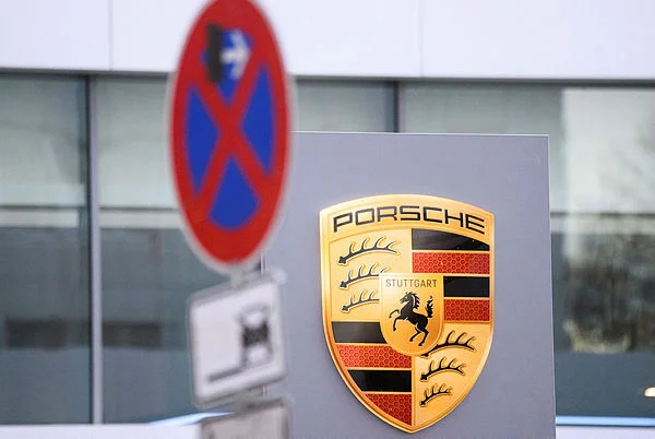 Porsche employees forgo 2025 bonus amid profit slump