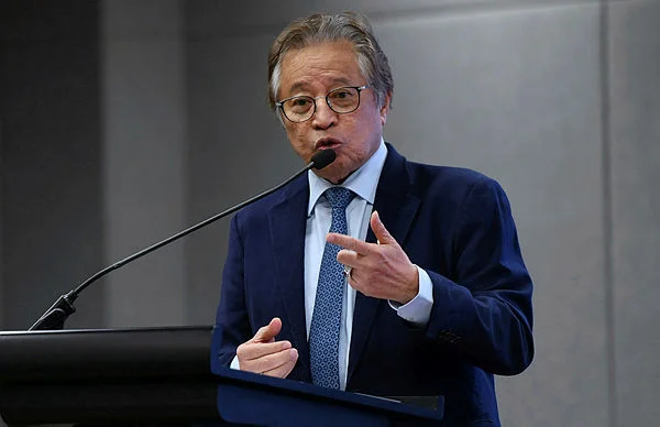 Sarawak Premier denies allegations of replacing local oil and gas workers with foreign labour