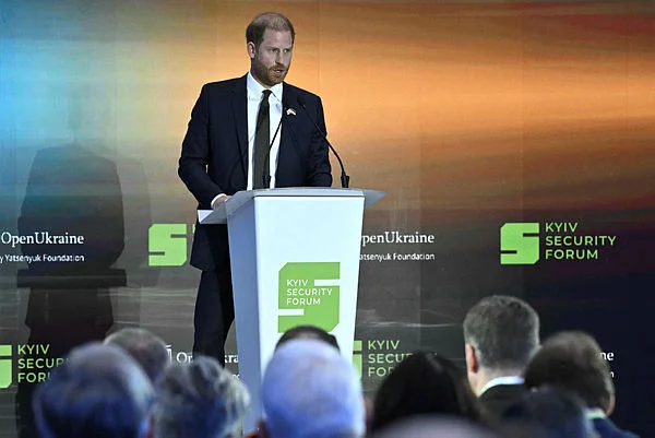 In Kyiv, Prince Harry calls on Russia's Putin to halt invasion