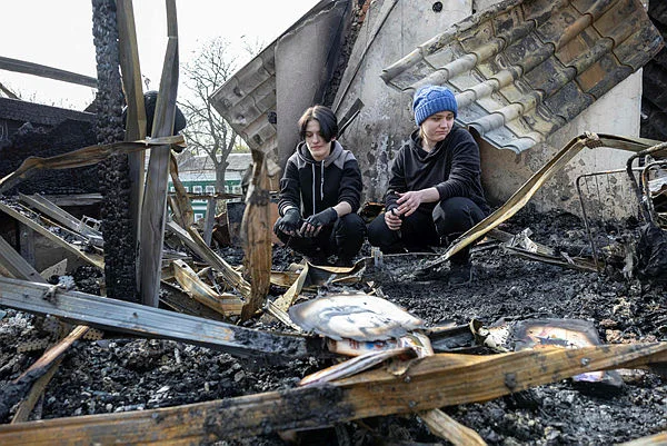UKRAINE-RUSSIA-CONFLICT-WAR (5) Ukraine says two killed, 21 wounded in Russian strike