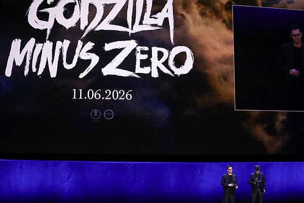 US-CINEMA-FILM-CONVENTION-NEON Cinema owners welcome back an old friend as Godzilla sequel unveiled