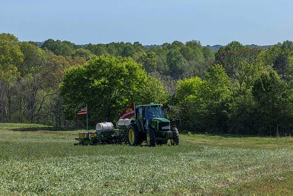 'Blindsided': US farmers strained as fertilizer costs surge on war