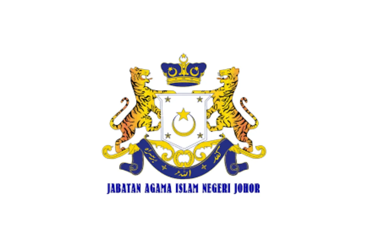 Unclothed teenager and partner detained for khalwat in early morning operation