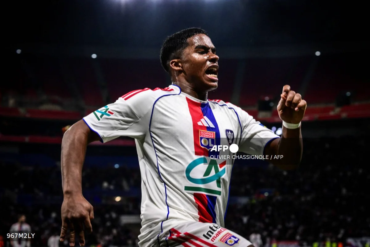 'We've already beaten other favorites', Lyon's Endrick warns PSG