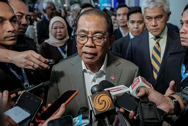 Malaysia rejects foreign control of Straits of Melaka