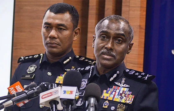 Police probe Facebook account over insult to Selangor sultan