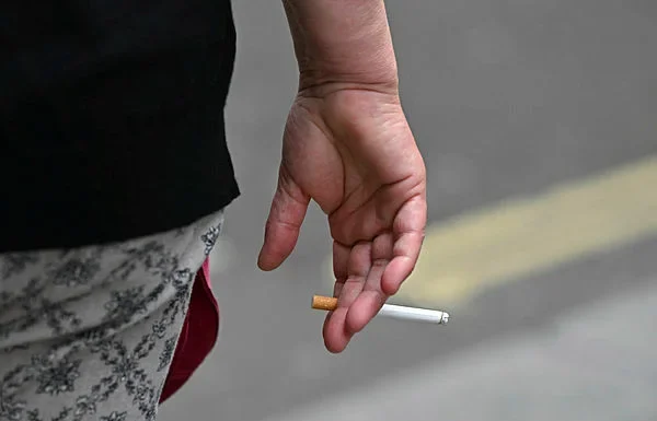 UK's smoke-free generation law: Five key questions