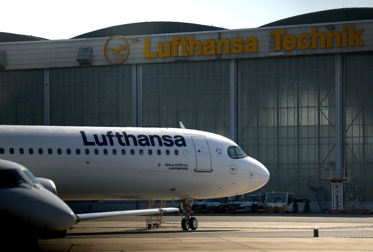 Lufthansa searching for Oscar lost after US airport security row Lufthansa searching for Oscar lost after US airport security row
