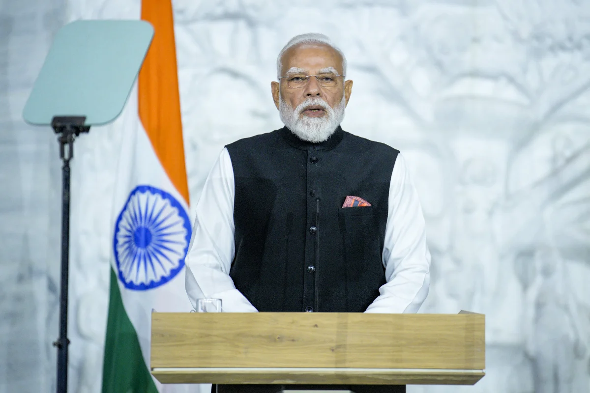 Modi vows to support peace efforts in Ukraine and Middle East Modi vows to support peace efforts in Ukraine and Middle East