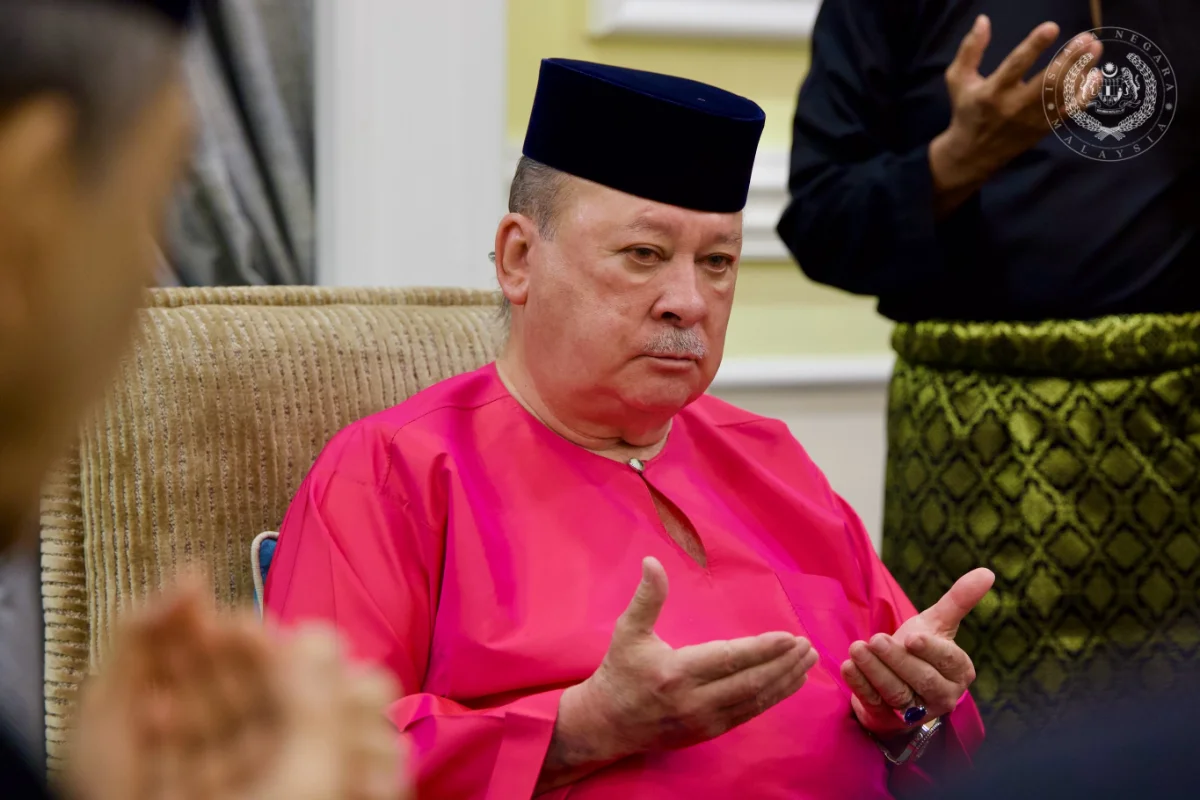 King donates 100 cows for Aidiladha Qurban ritual