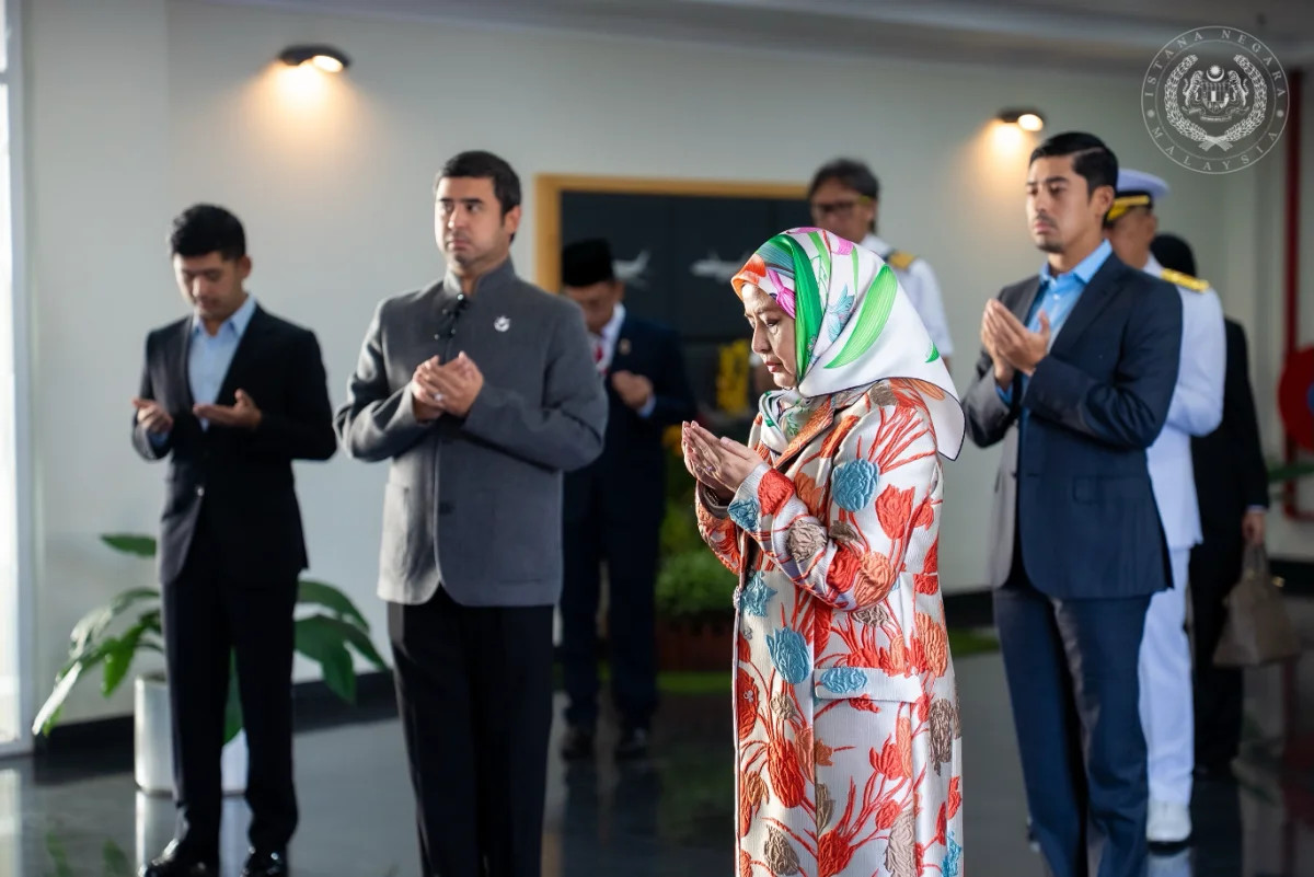 Raja Zarith Sofiah leaves for special visit to Turkiye Raja Zarith Sofiah leaves for special visit to Turkiye