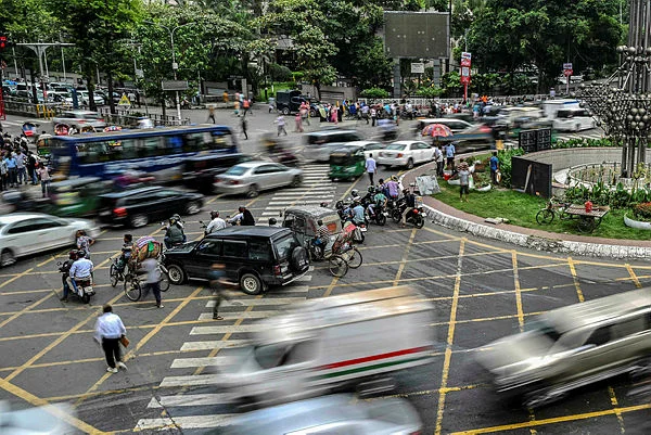 BANGLADESH-TRAFFIC-AI Bangladesh puts AI in driving seat to tackle terrible traffic